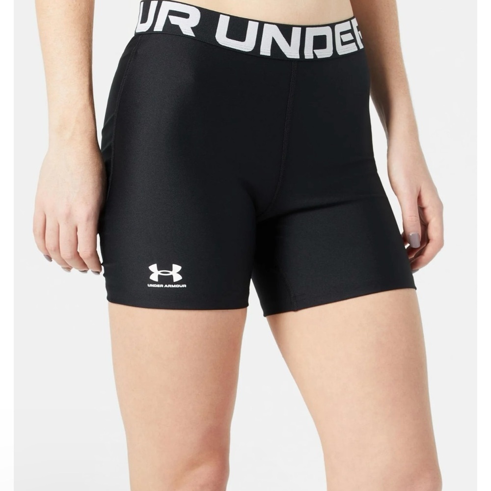 Under Armour Women's HeatGear Authentics 5" Middy shorts Xsmall‎ new